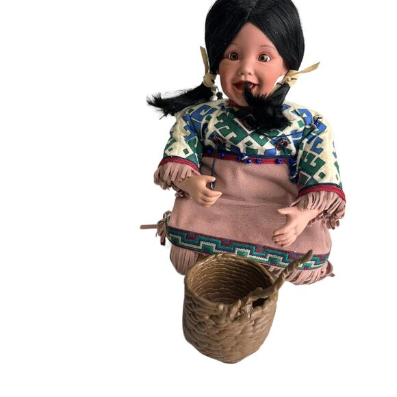 Danbury Mint Native American Indian Doll Spring Blossom by FayZah Spanos Pottery - Picture 1 of 14